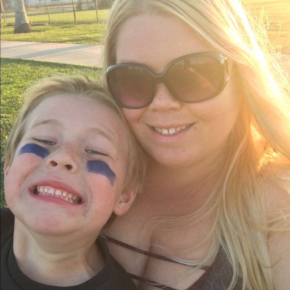 Meet your Posher, Casey